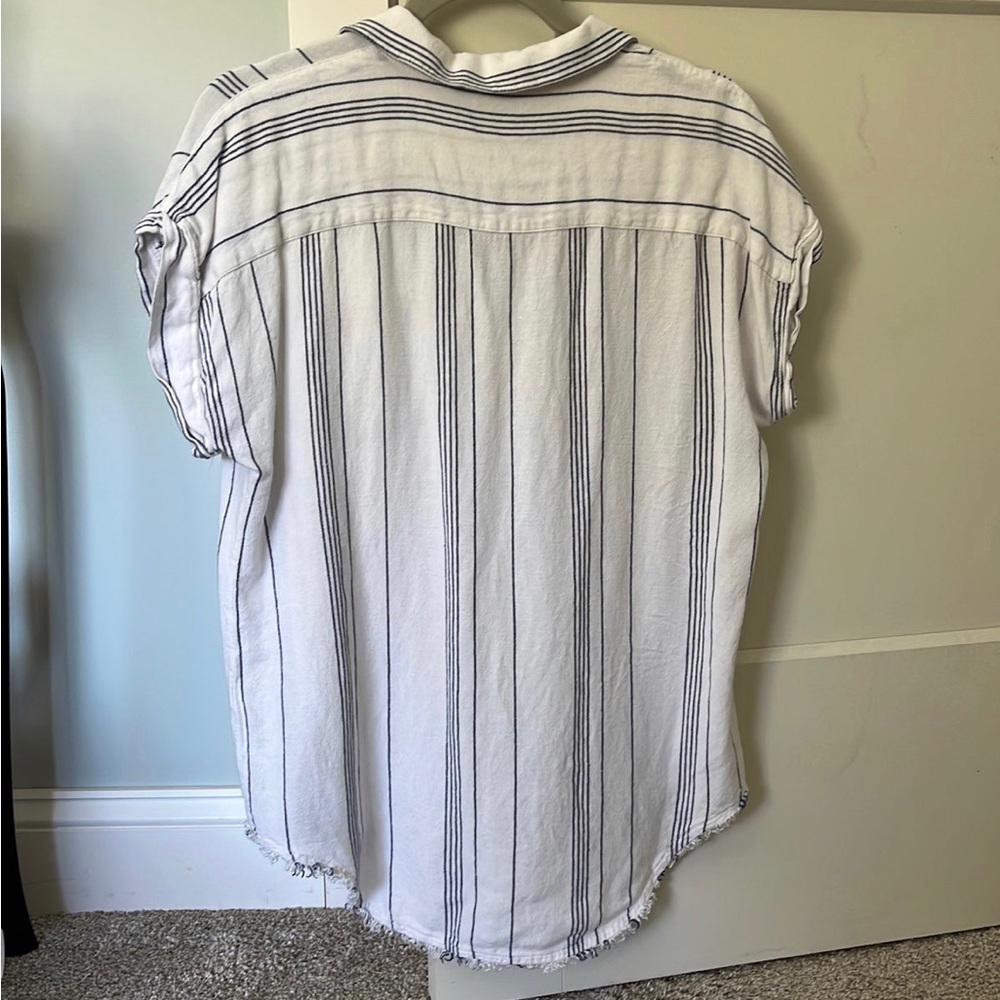 Altar’d State button up - Picture 2 of 3